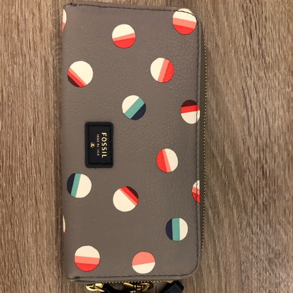 Fossil Zip Clutch